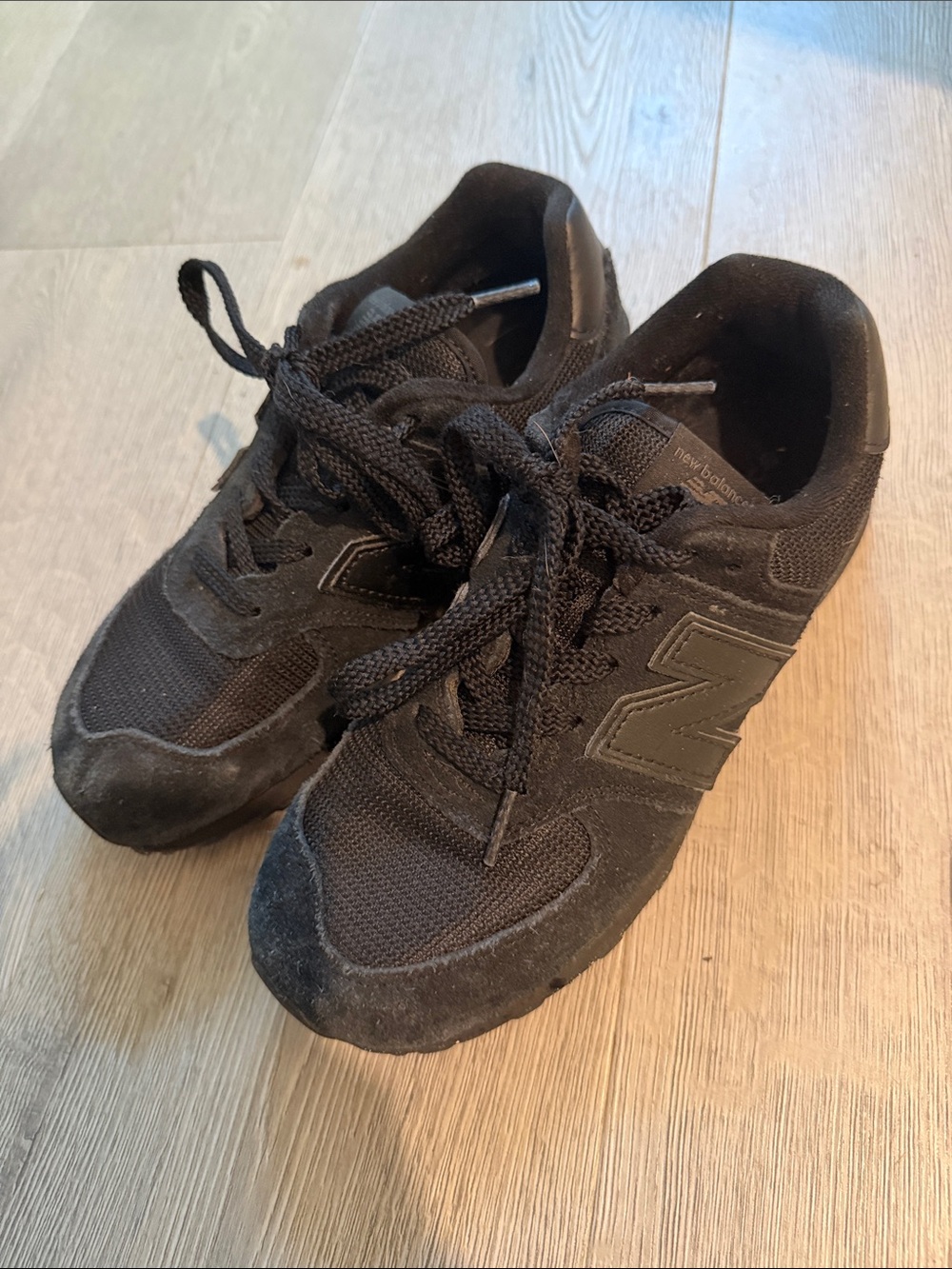 New Balance Kids Black Lace-Up Sneakers